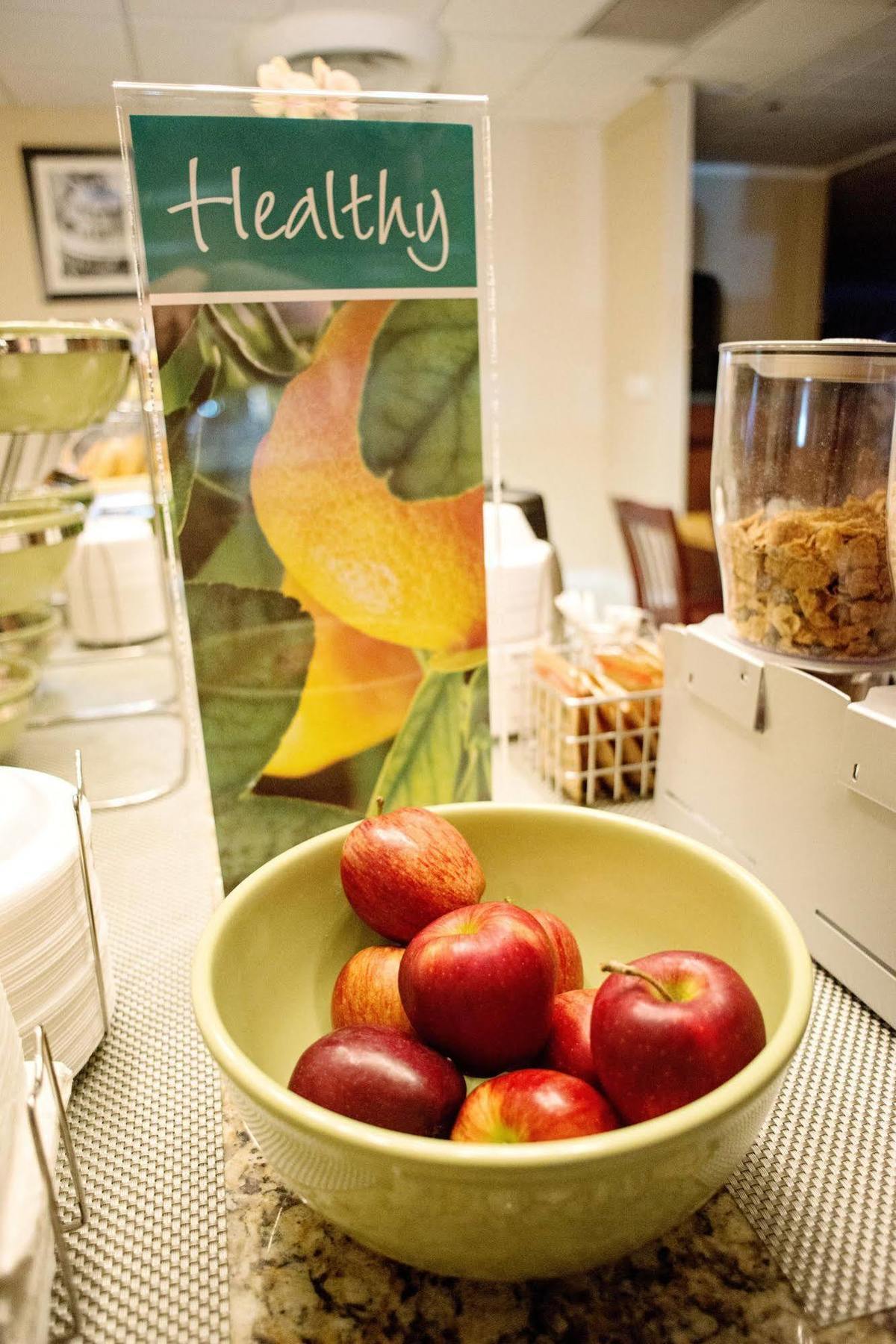Quality Inn New Kensington Экстерьер фото